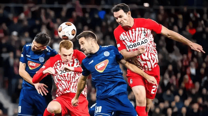 包含今晚意甲焦点战，莱比锡完成体检，态度坚定，赛程密集仍需轮换的词条